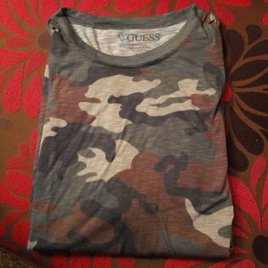 Guess Camo short sleeve shirt